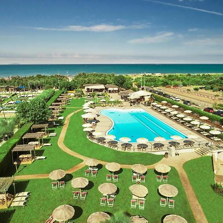 Aparthotel Oasi Del Mare Tirrenia Exterior foto